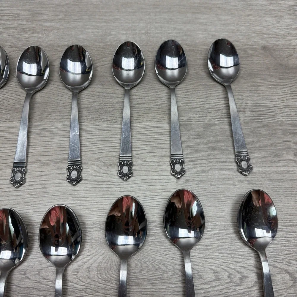 National Stainless, King Eric, Lot of 14 Piece Spoon Set Japan Made Stainless
